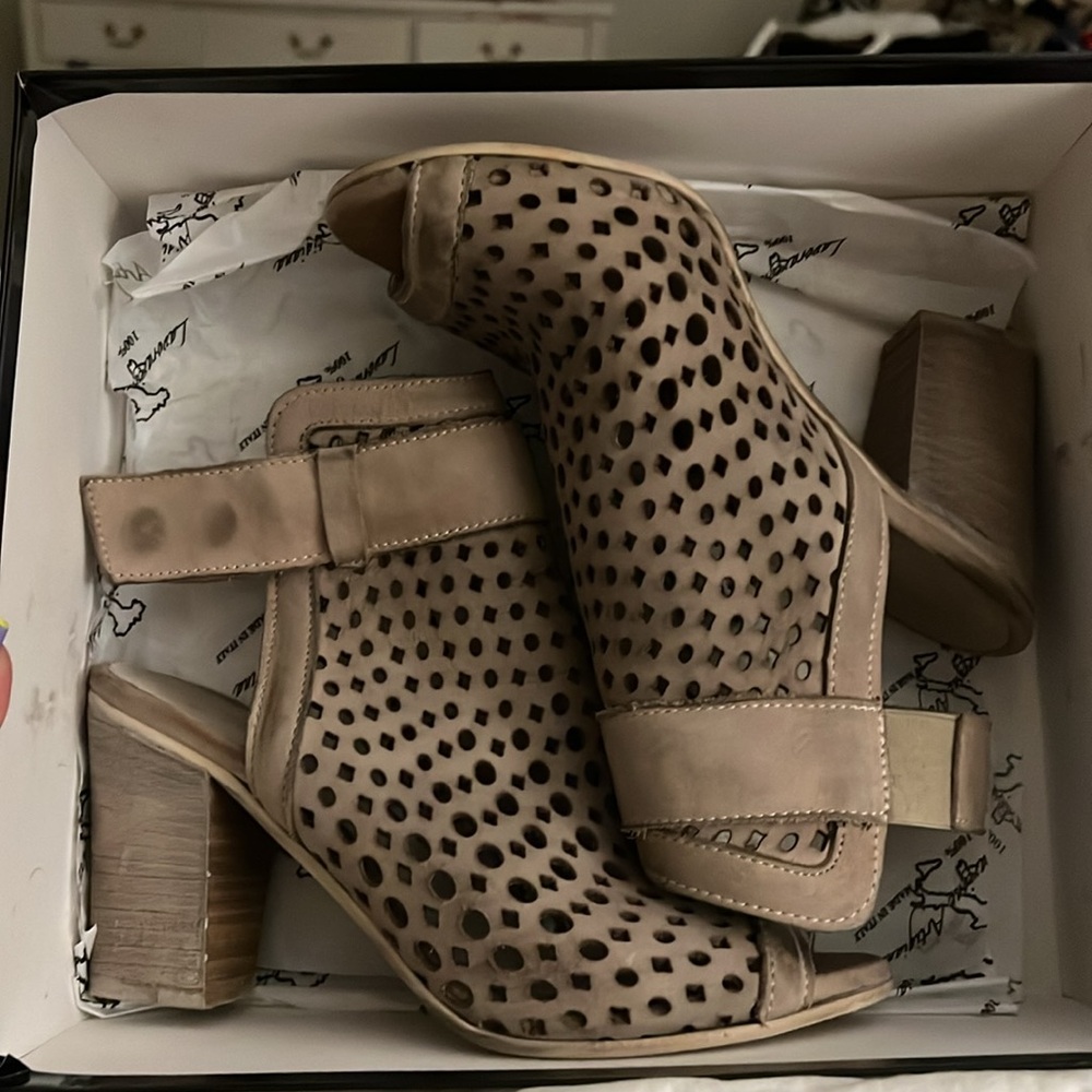 Chocolat Blu Cameron Grey leather shoes size 37M